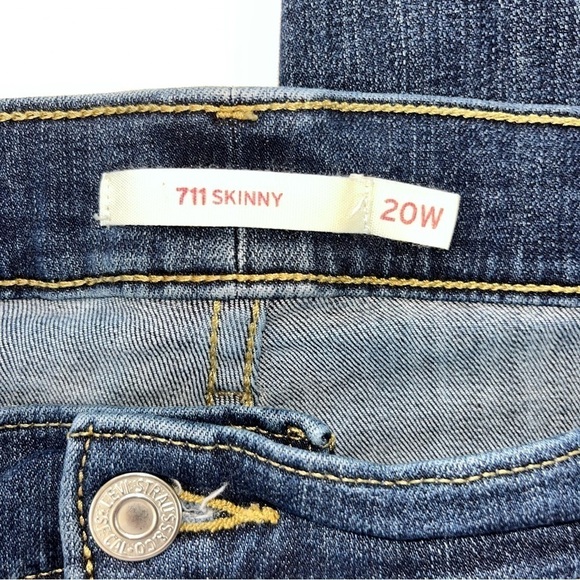 LEVIS WOMENS 711 Skinny Jeans Destructed Destroyed High Rise Sz 20 Dark  Wash - Picture 5 of 11